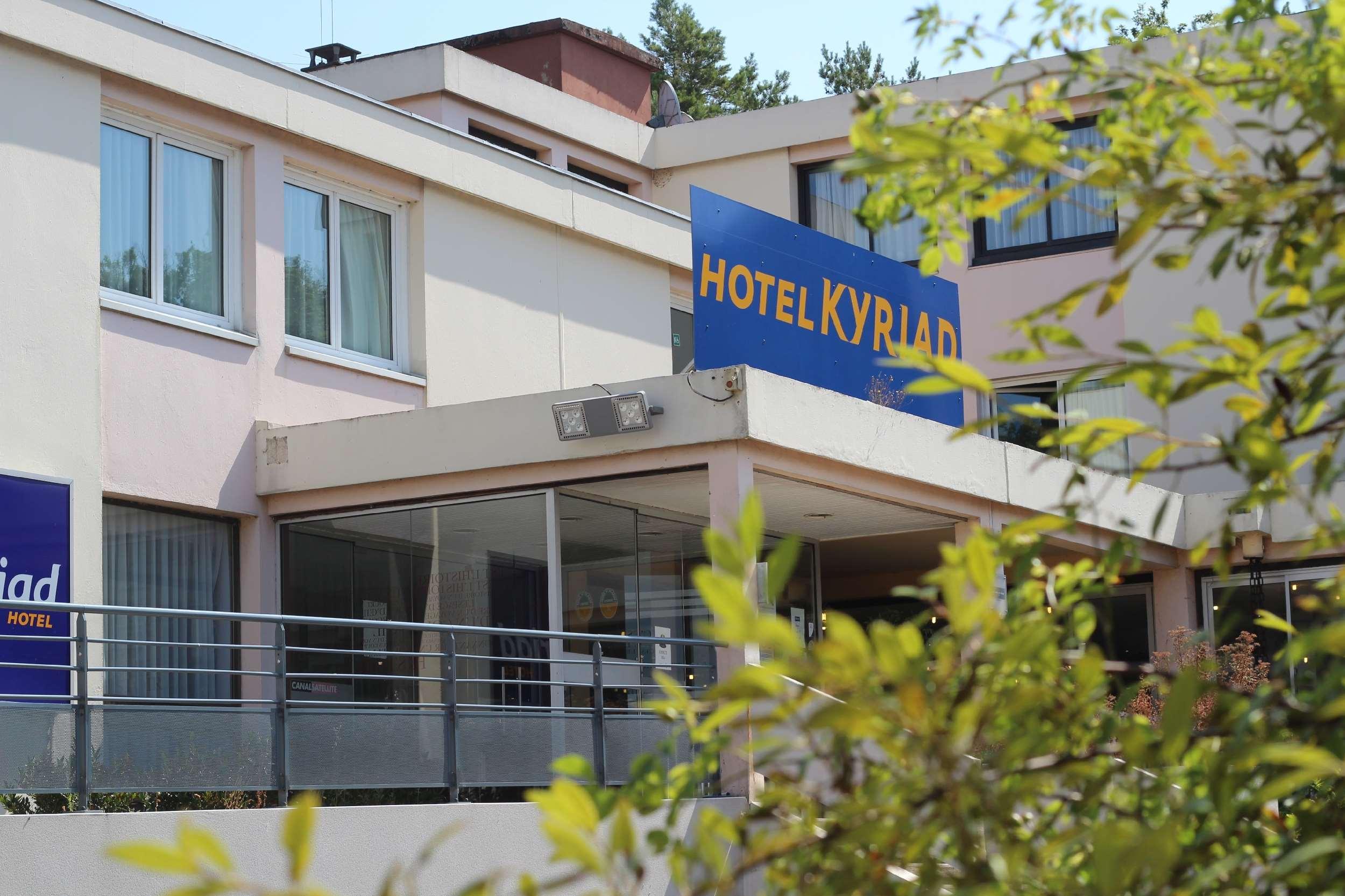 Kyriad Nemours Luaran gambar